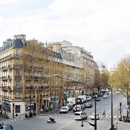 Haussmann 168 דירה