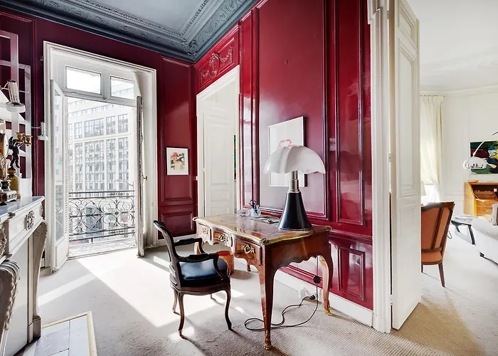 Haussmann 168 * Paris