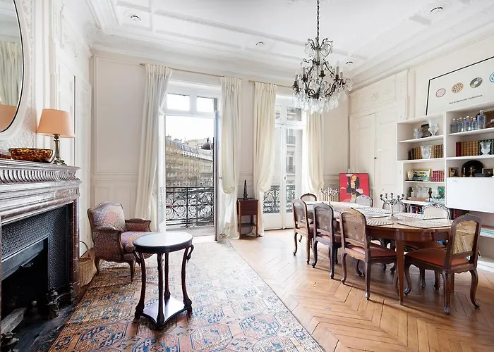Appartamento Haussmann 168 *